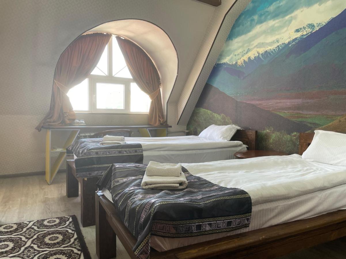 Hotel Eco House Oš Exteriér fotografie