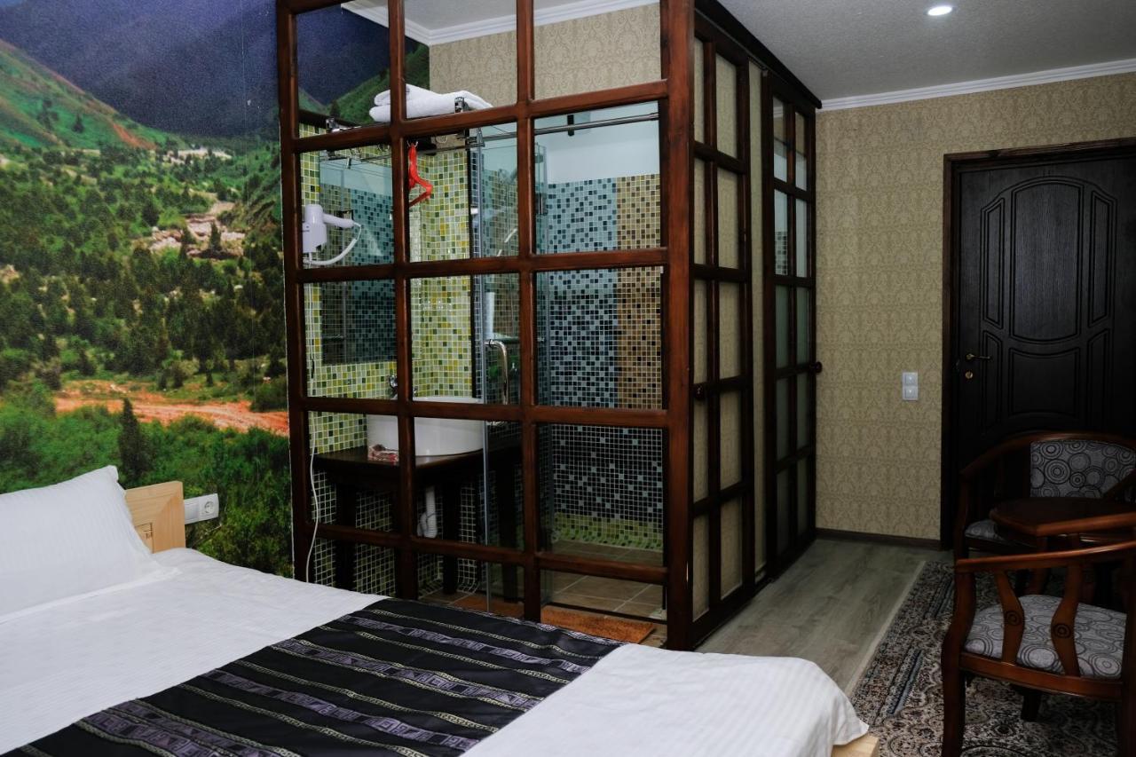 Hotel Eco House Oš Exteriér fotografie